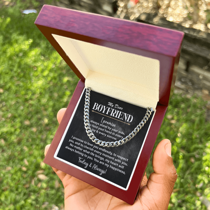 Gift for boyfriend: chain & love quote.