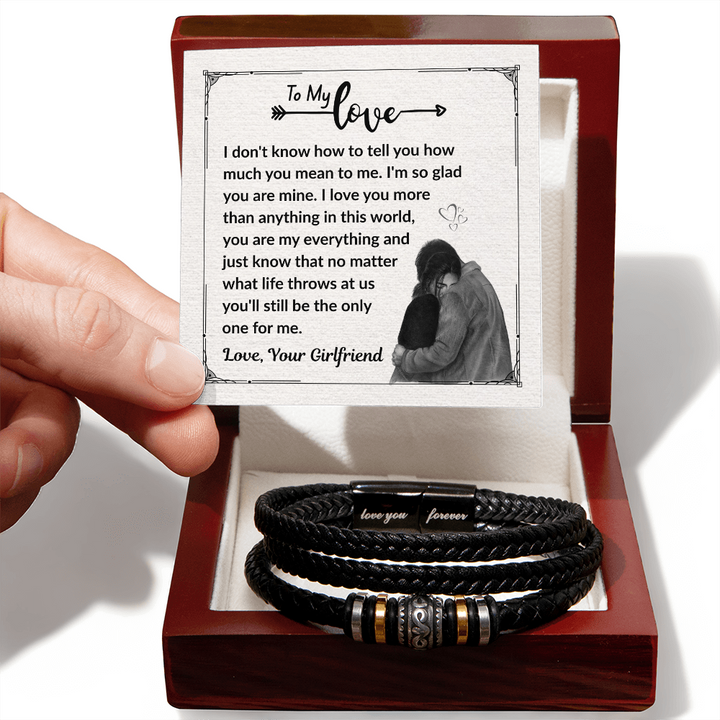 Men's leather bracelet with card.